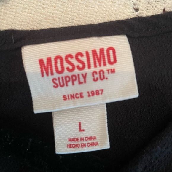 Mossimo woman’s Long Sleeve black top with ruffled high/low hem, size large - Picture 7 of 9